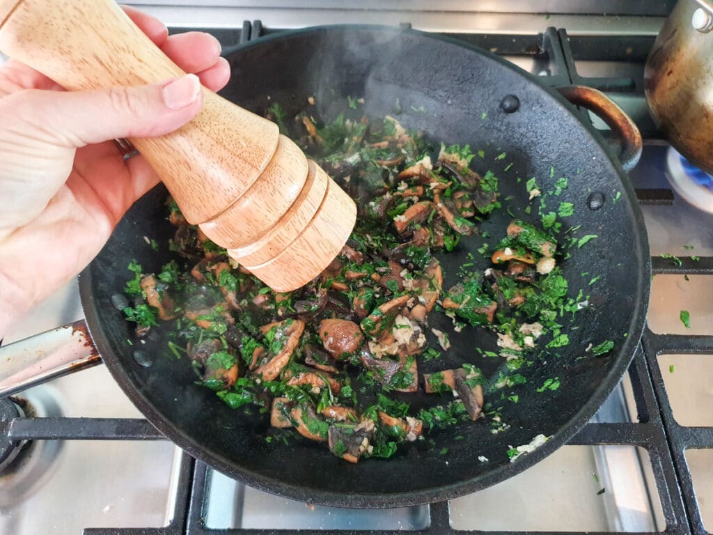 Mushroom Aglio Olio 12