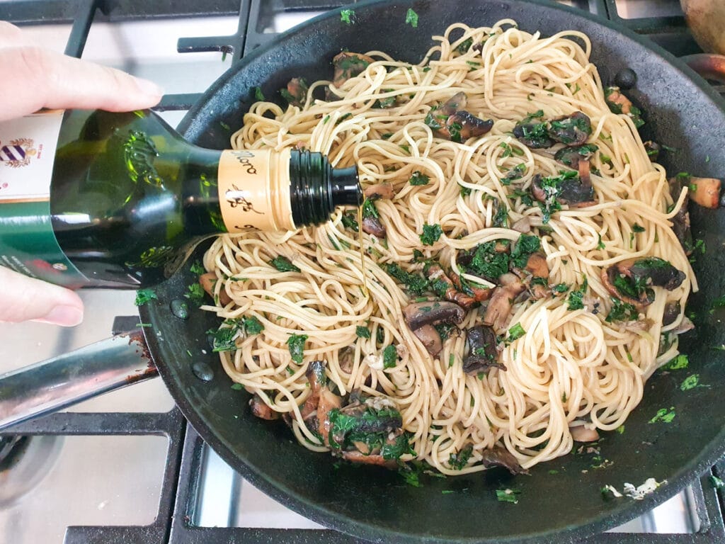 Mushroom Aglio Olio 14
